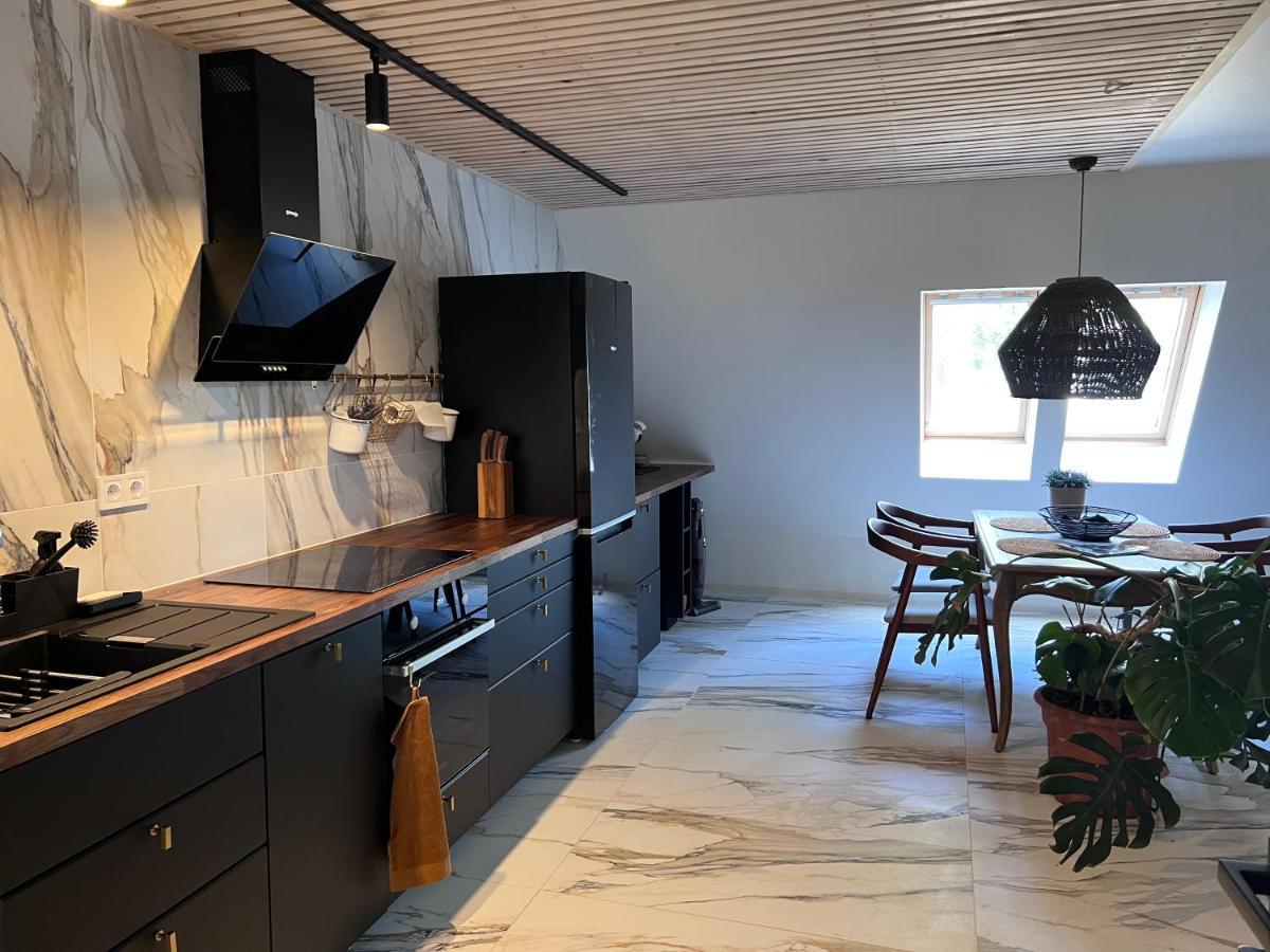 Cozy House Iii Apartment